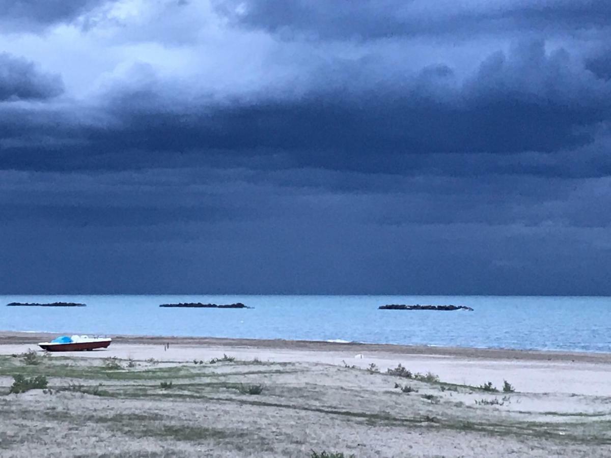 Casa Vacanze "Marina Vecchia" Villa Senigallia Exteriör bild